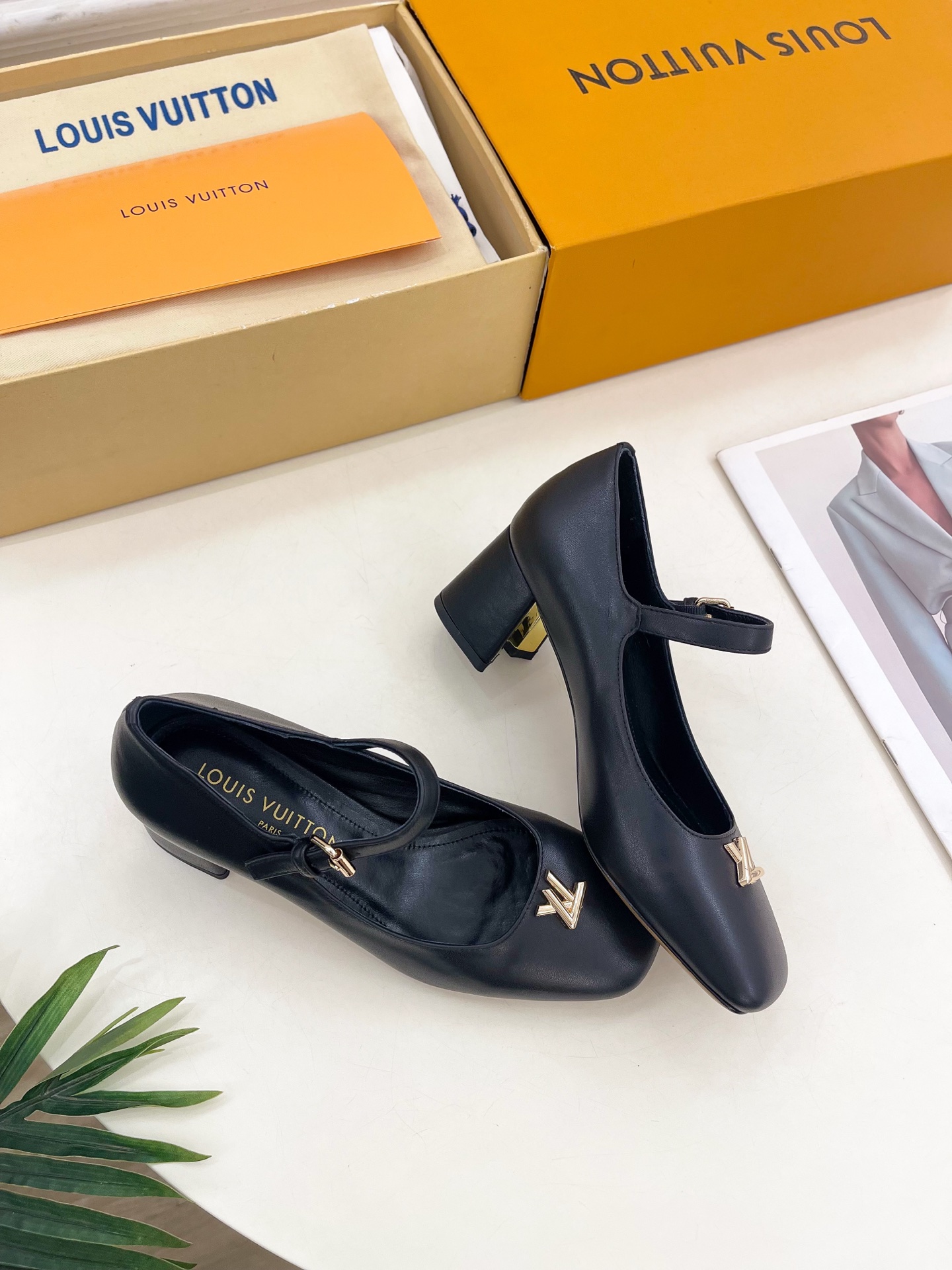 Women's high heels